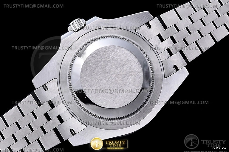 1113 ROLGMT0211 – GMT II 126710 Jub 904L SS SS Blk VRF A3285 CHS MAX Vibrant 963